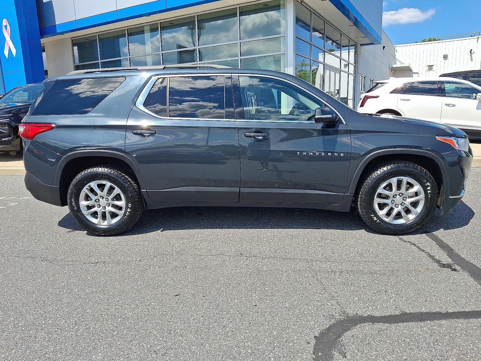 2019 Chevrolet Traverse LT Cloth
