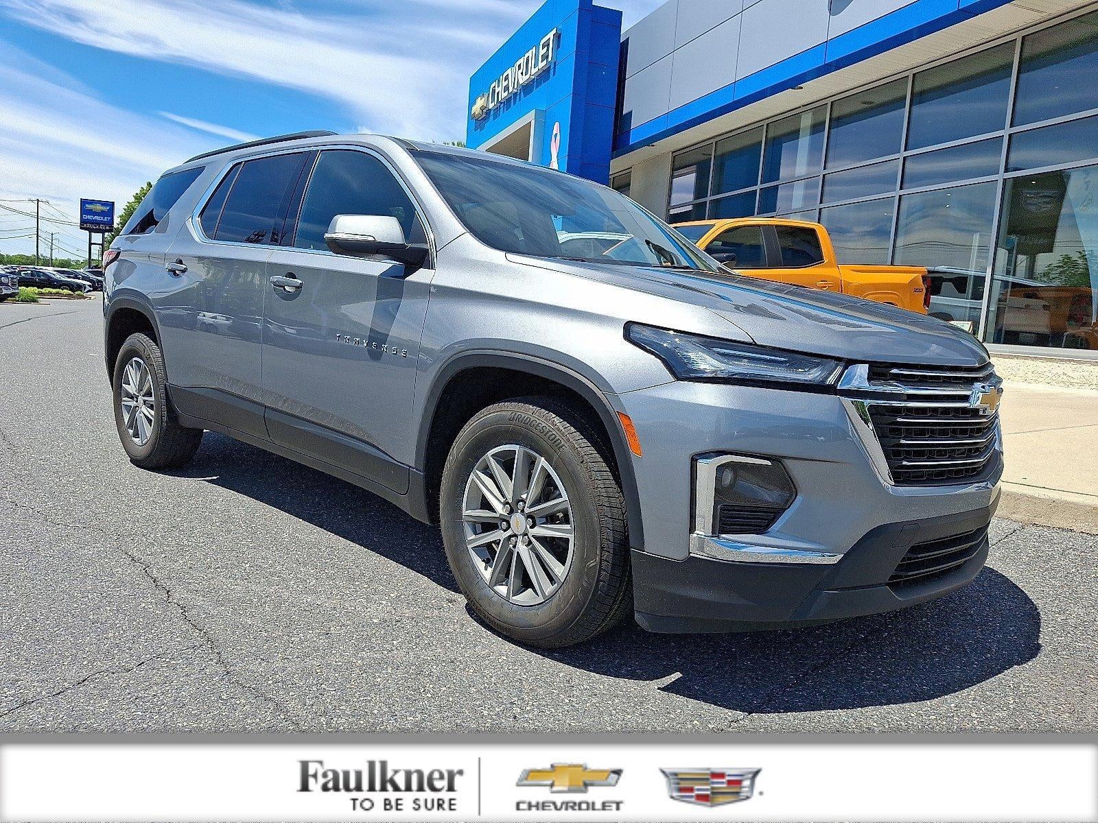 2023 Chevrolet Traverse LT Cloth