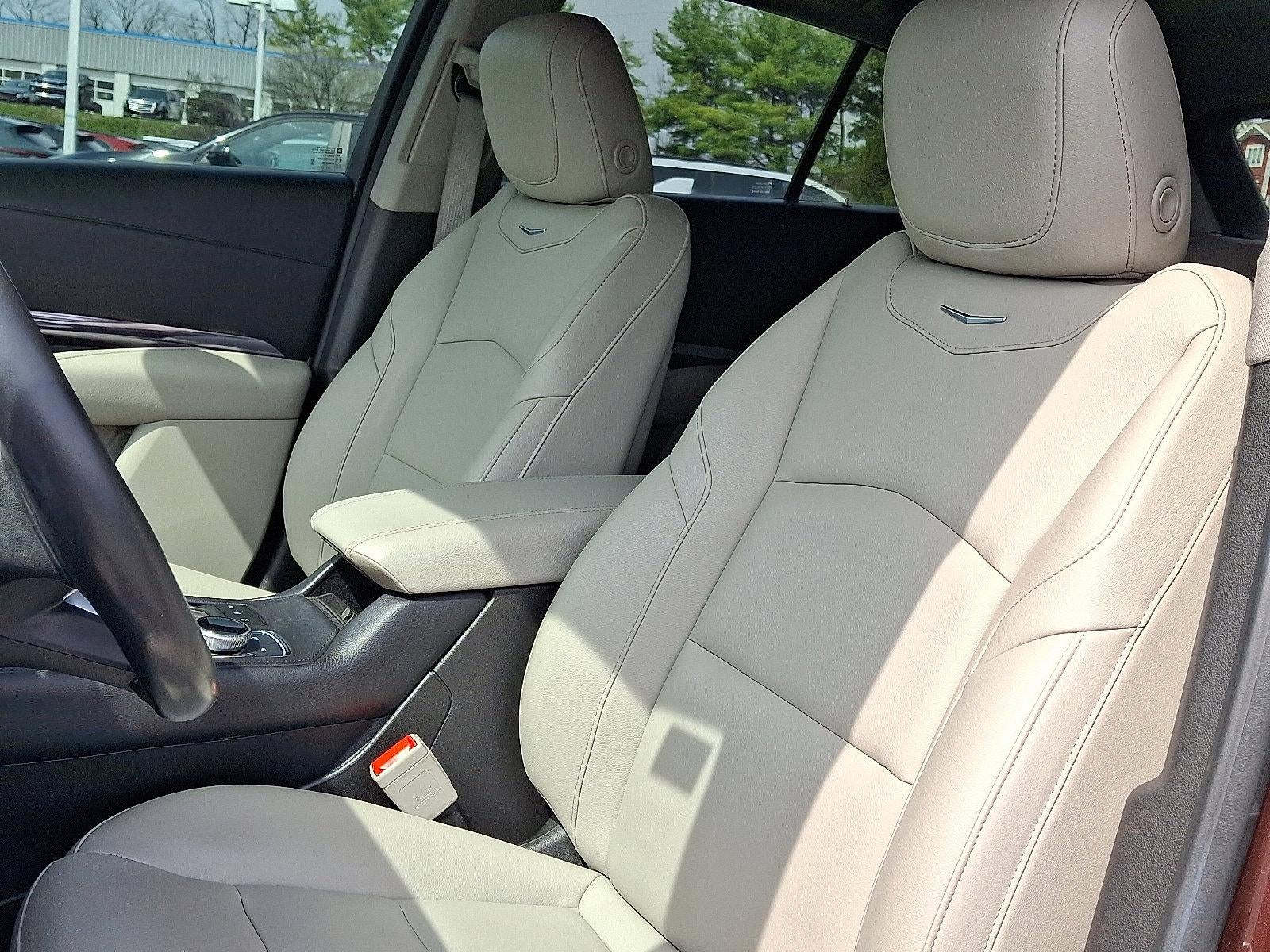 2023 Cadillac XT4 Luxury