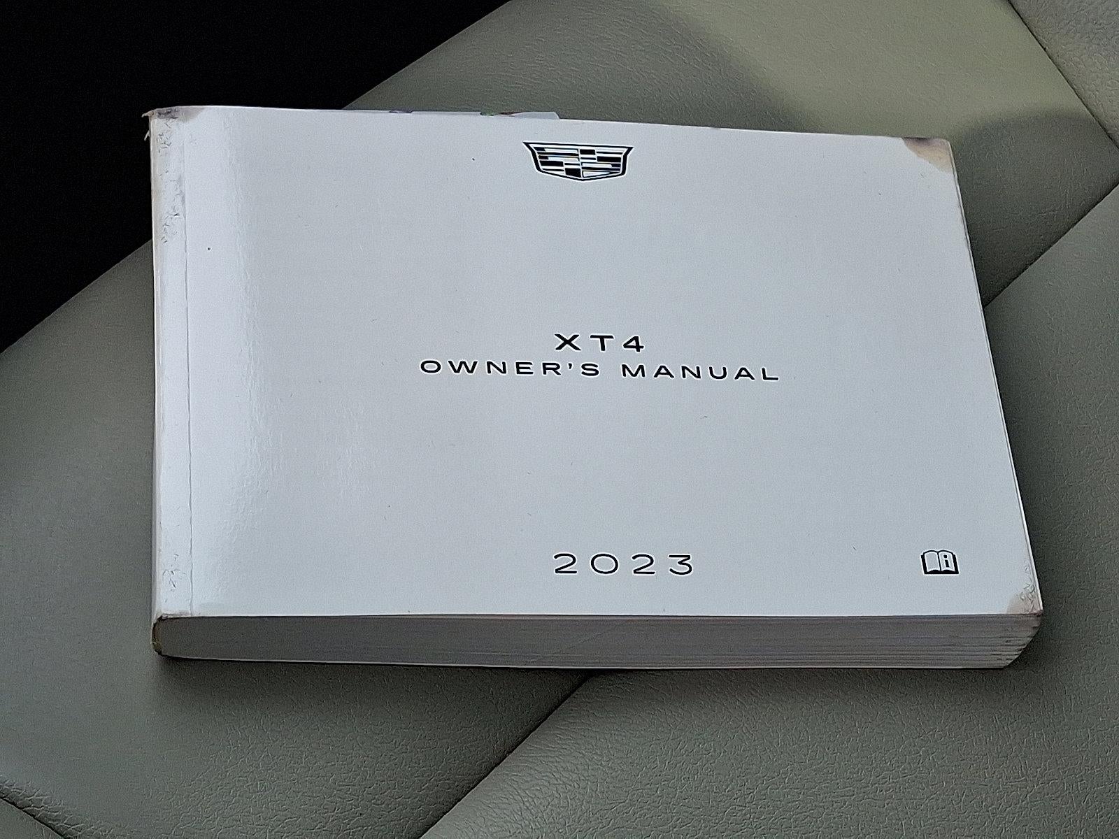 2023 Cadillac XT4 Luxury