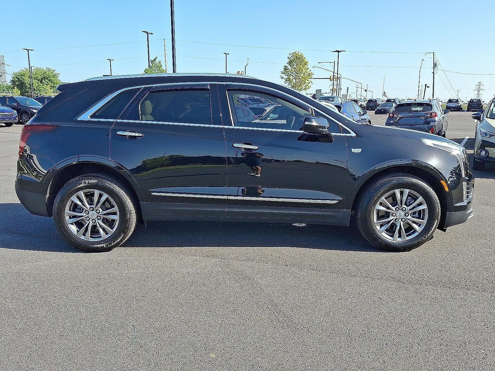 2021 Cadillac XT5 AWD Premium Luxury