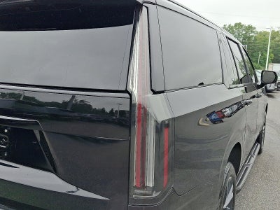 2025 Cadillac Escalade ESV Sport