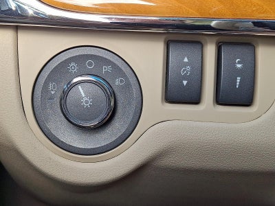 2010 Lincoln MKS Base