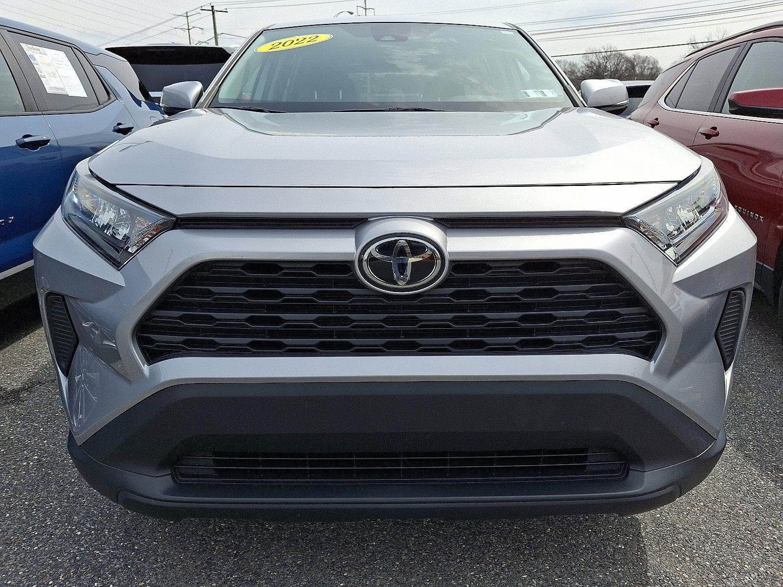 2022 Toyota RAV4 LE