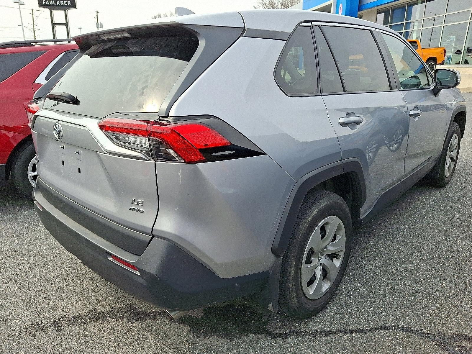2022 Toyota RAV4 LE