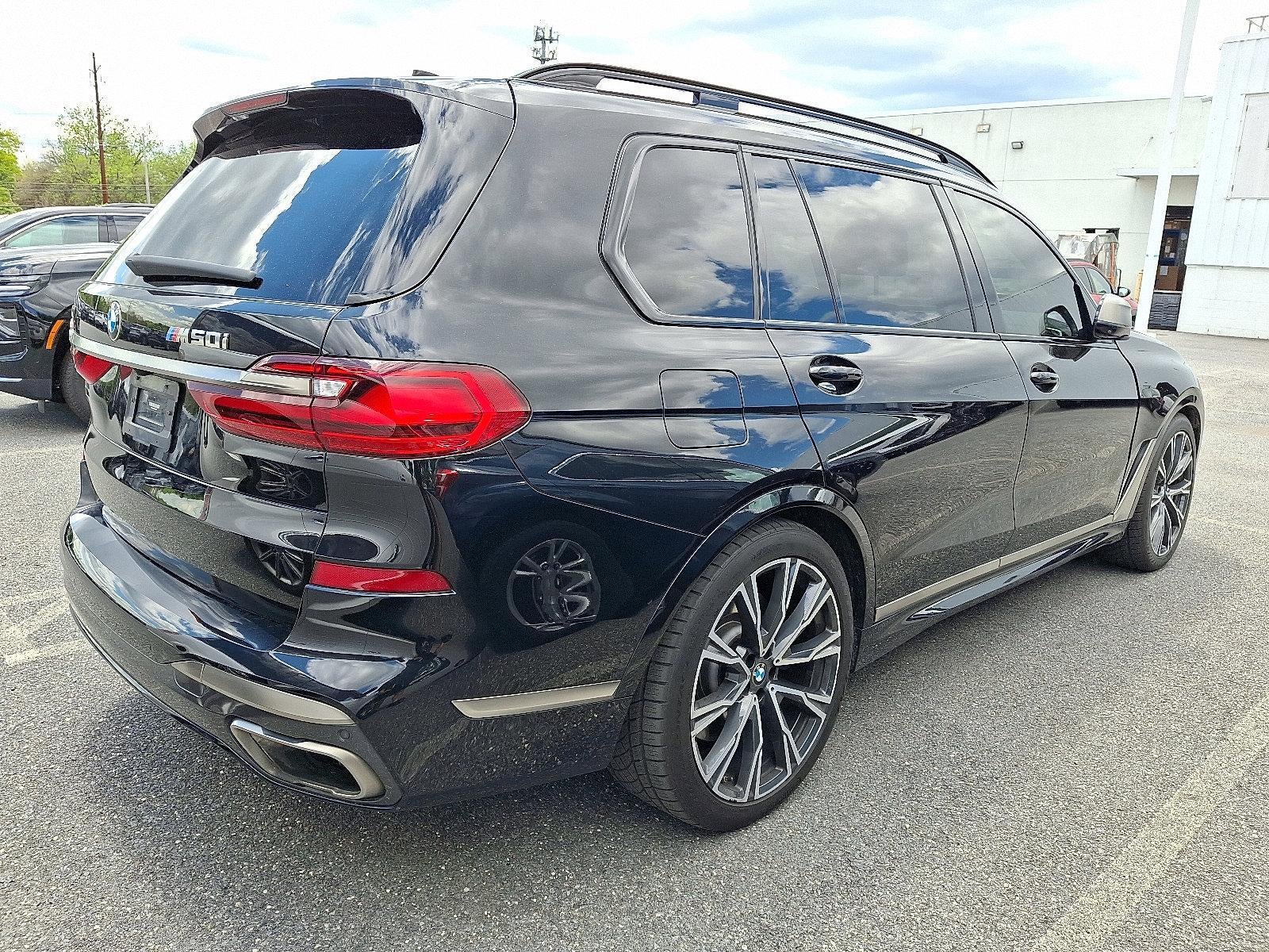 2020 BMW X7 M50i