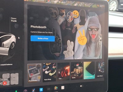 2023 Tesla Model 3 Base