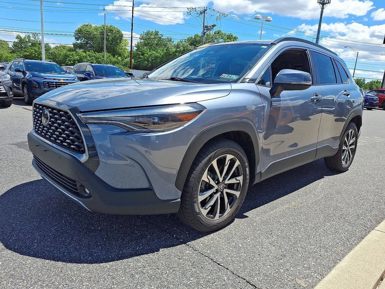 2024 Toyota Corolla Cross XLE