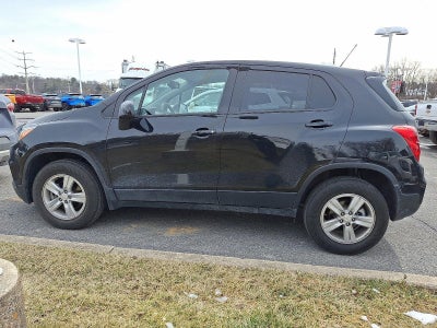 2022 Chevrolet Trax LS