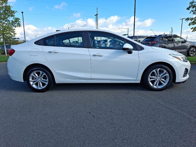 2019 Chevrolet Cruze LS
