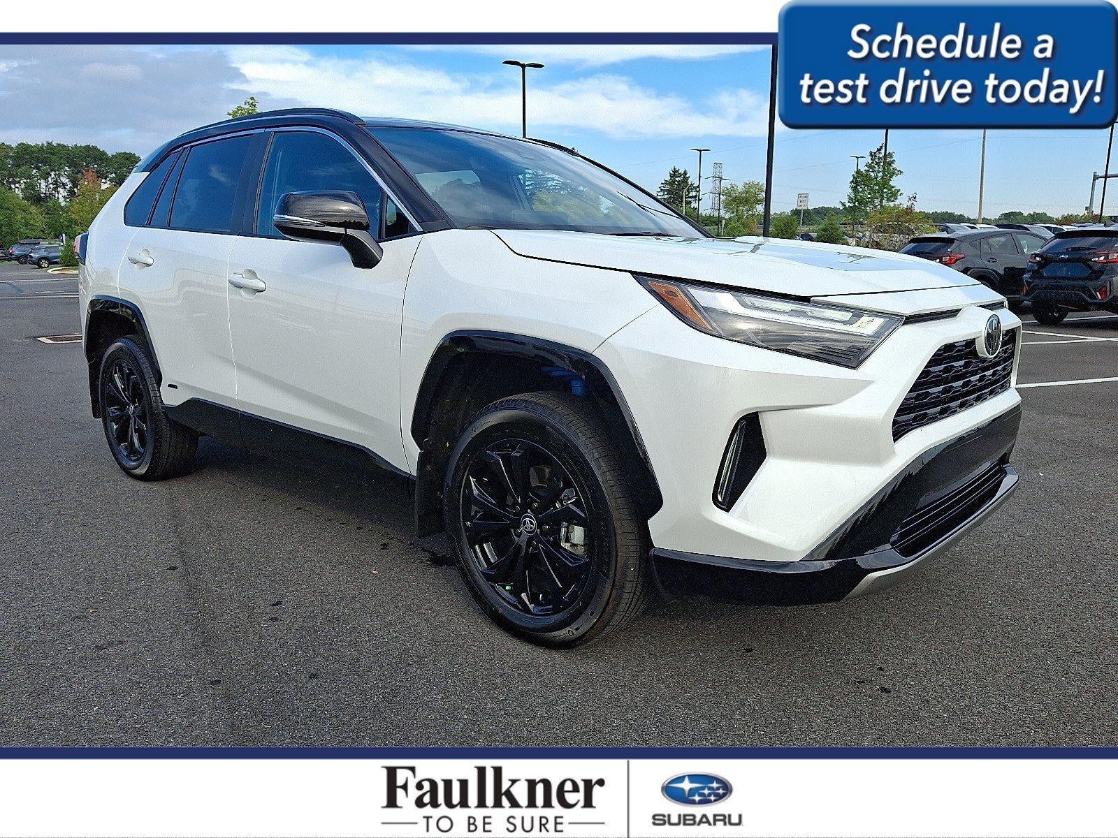 2025 Toyota RAV4 Hybrid XSE AWD (Natl)