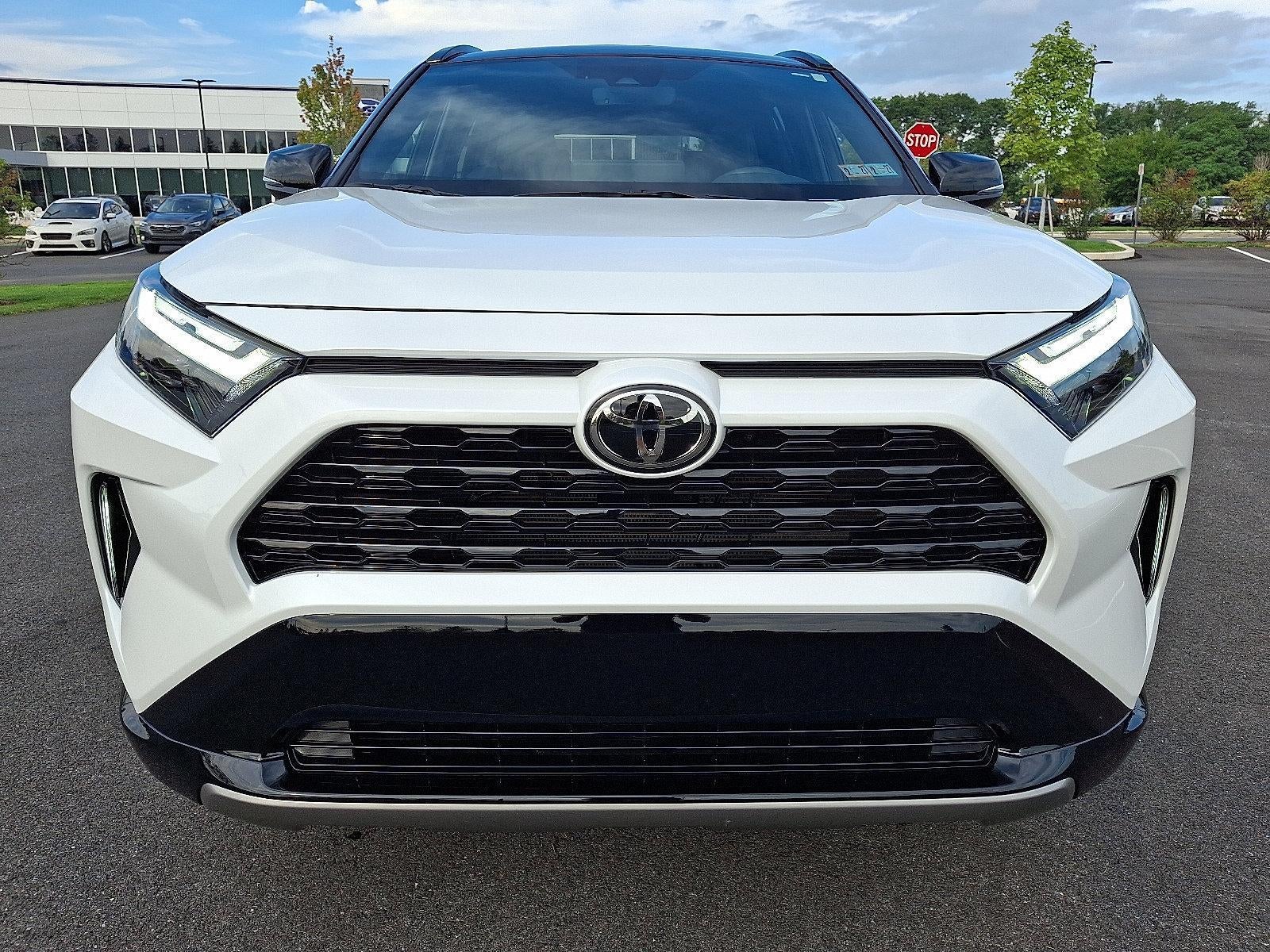 2025 Toyota RAV4 Hybrid XSE AWD (Natl)