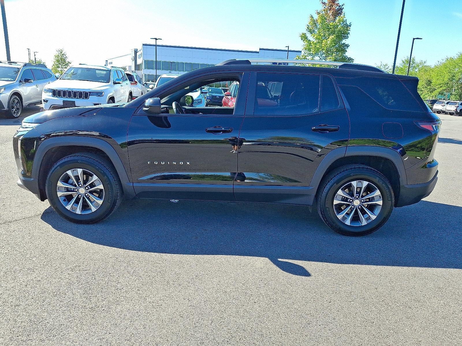 2025 Chevrolet Equinox AWD LT