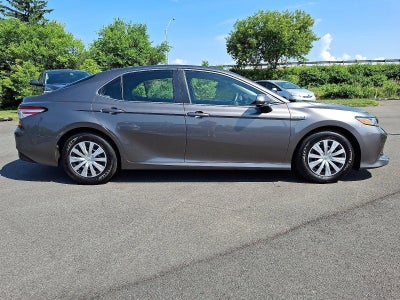 2019 Toyota Camry Hybrid LE CVT (Natl)