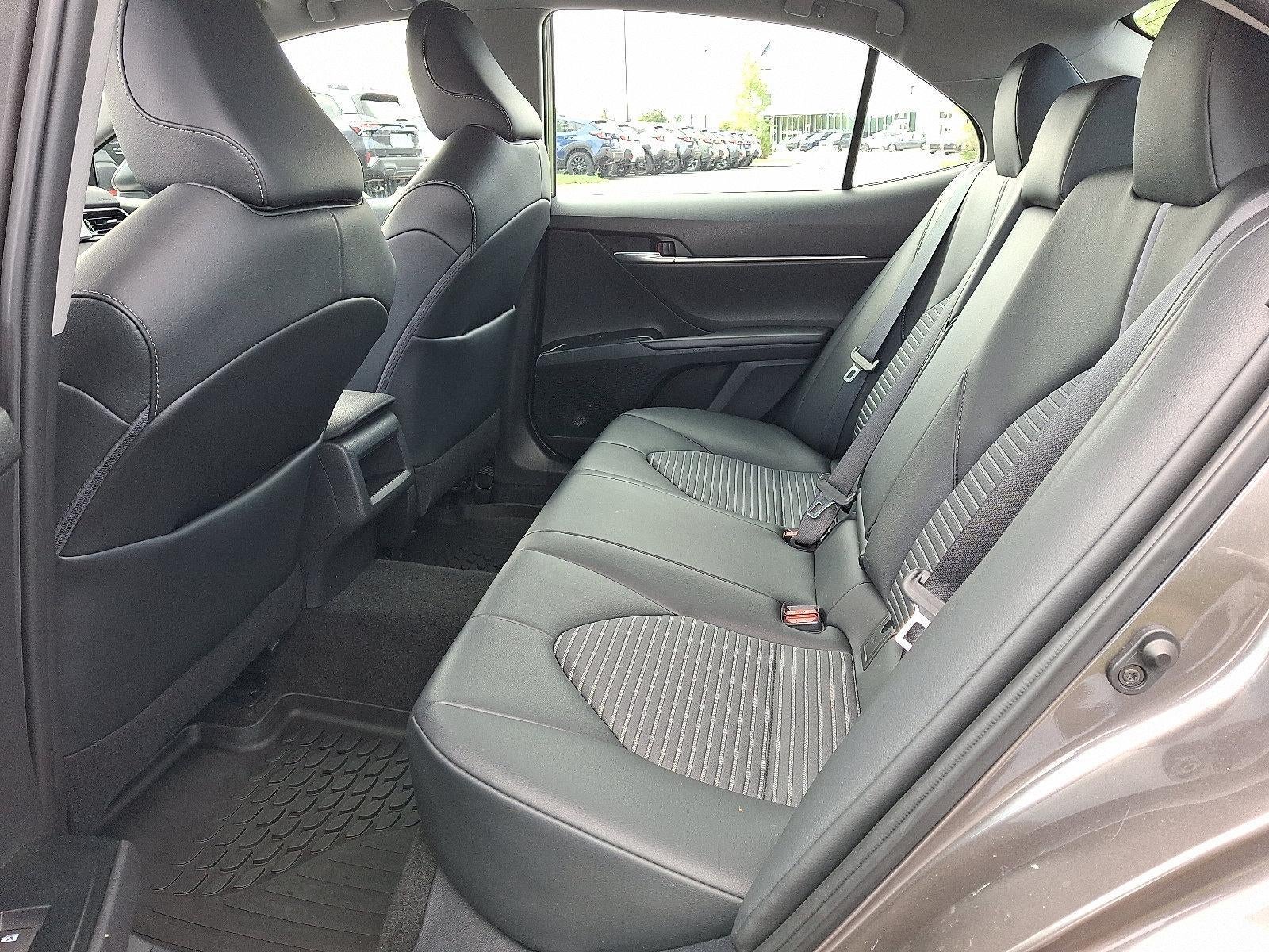 2020 Toyota Camry SE Auto AWD (Natl)