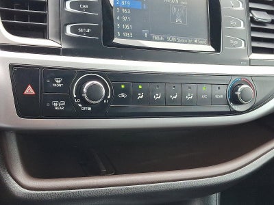 2018 Toyota Highlander LE V6 AWD (SE)