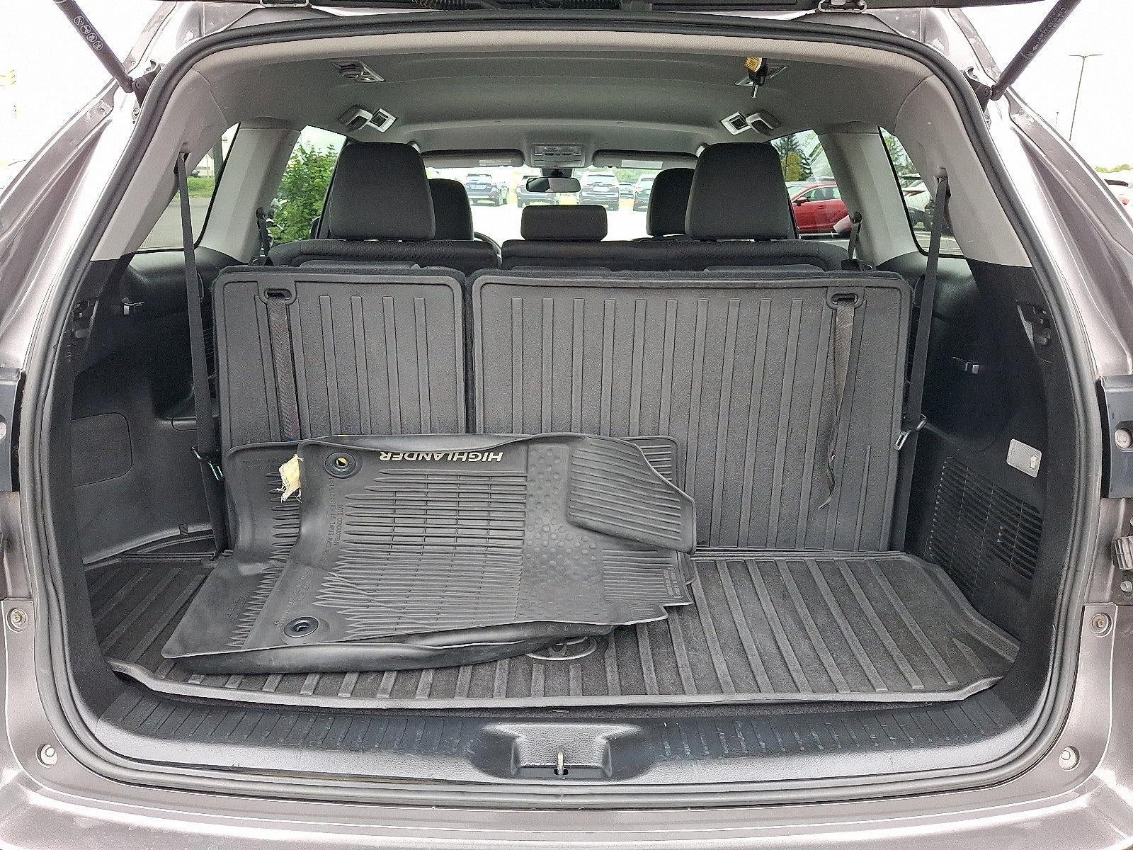 2018 Toyota Highlander LE V6 AWD (SE)