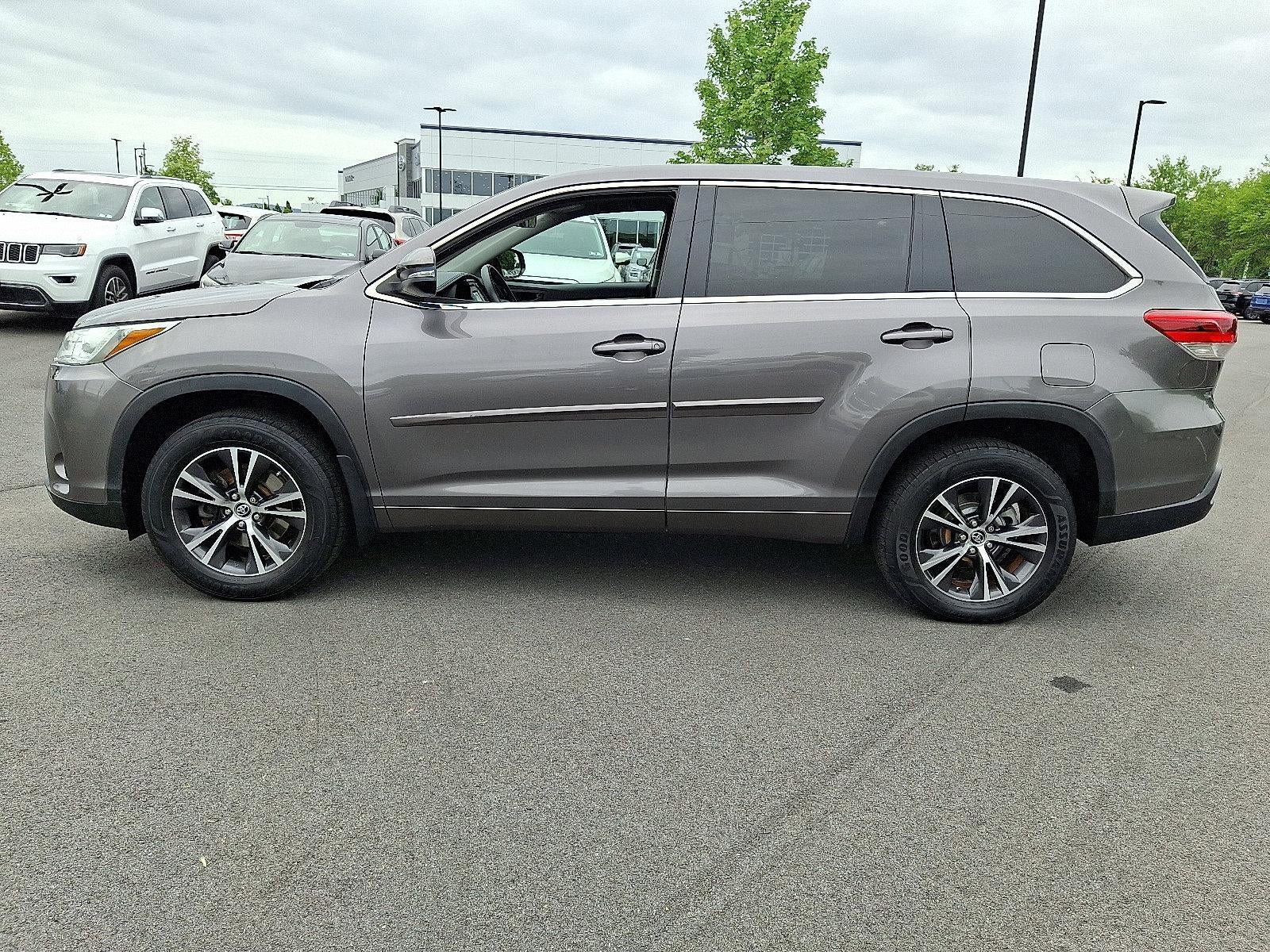 2018 Toyota Highlander LE V6 AWD (SE)