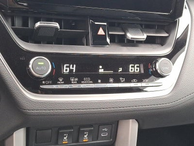 2025 Toyota Corolla Cross Hybrid XSE 4WD (Natl)