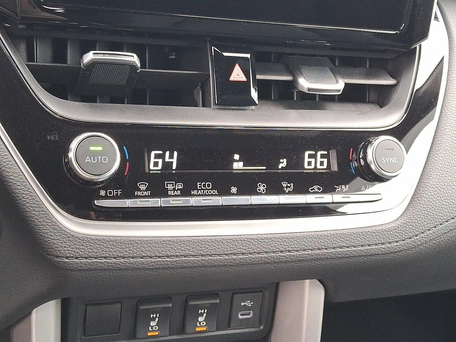 2025 Toyota Corolla Cross Hybrid XSE 4WD (Natl)