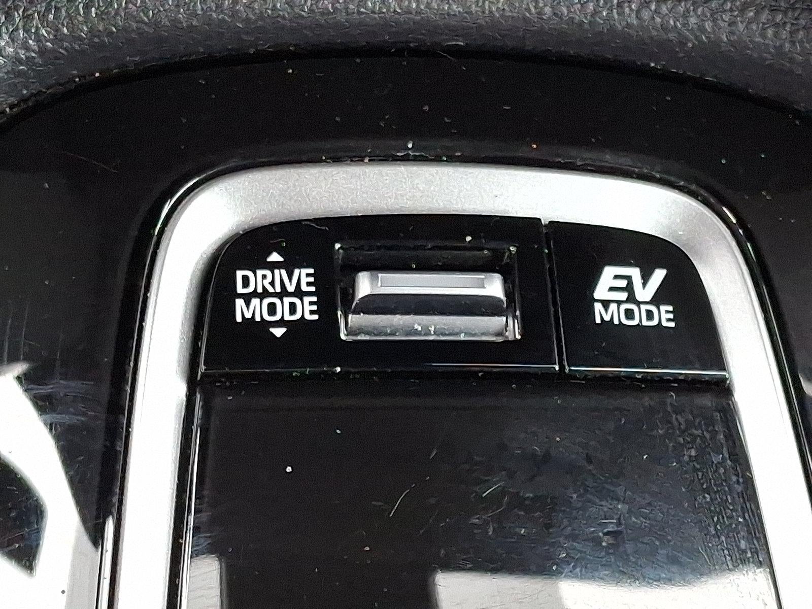 2025 Toyota Corolla Cross Hybrid XSE 4WD (Natl)