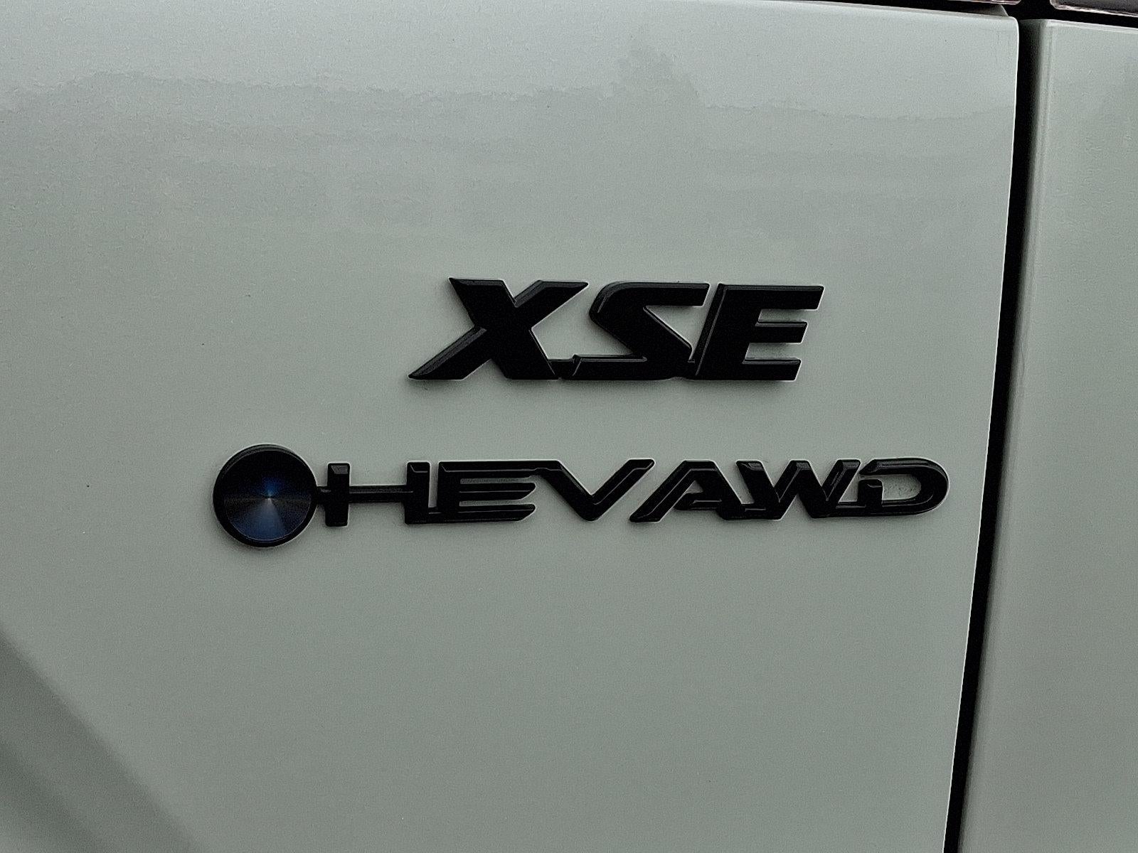 2025 Toyota Corolla Cross Hybrid XSE 4WD (Natl)