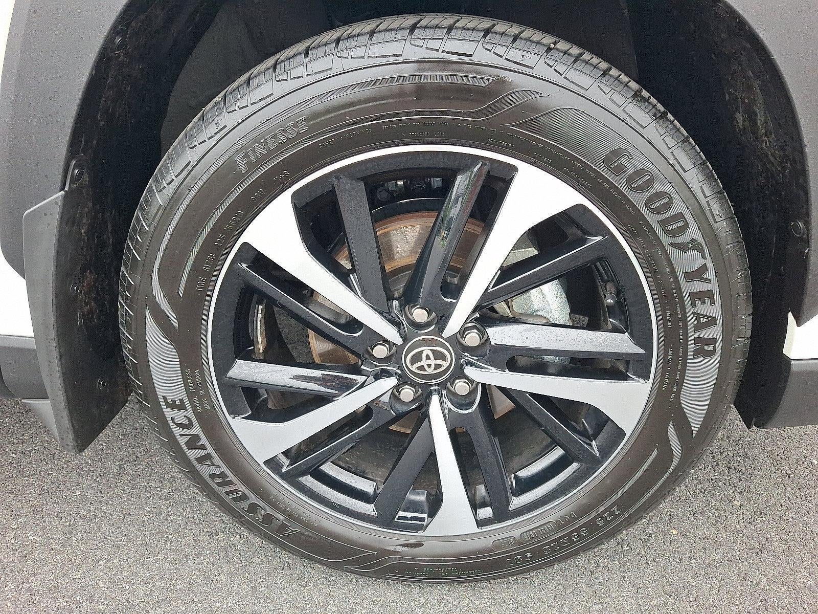 2025 Toyota Corolla Cross Hybrid XSE 4WD (Natl)