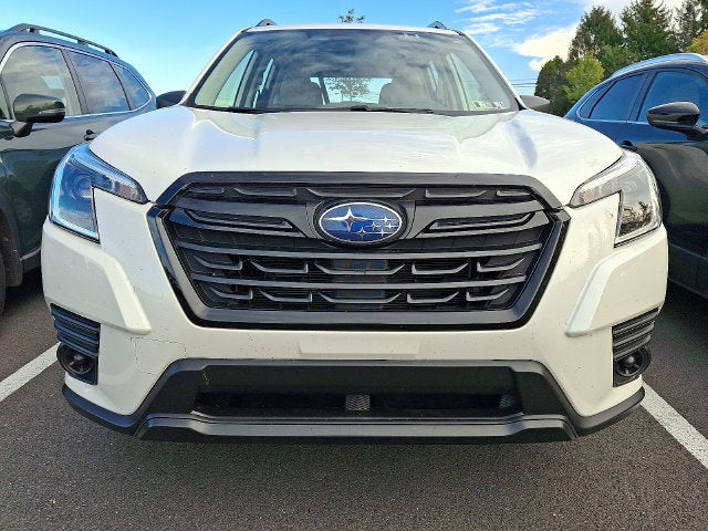 2023 Subaru Forester Base