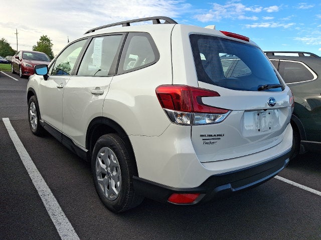 2023 Subaru Forester Base