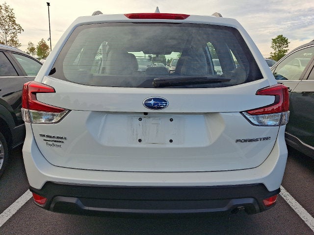 2023 Subaru Forester Base