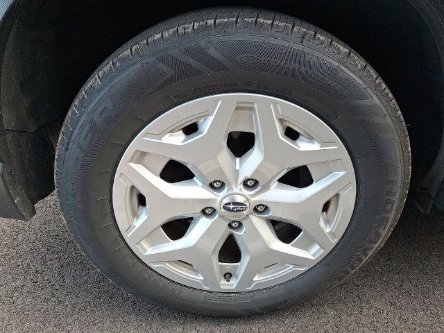 2023 Subaru Forester Base