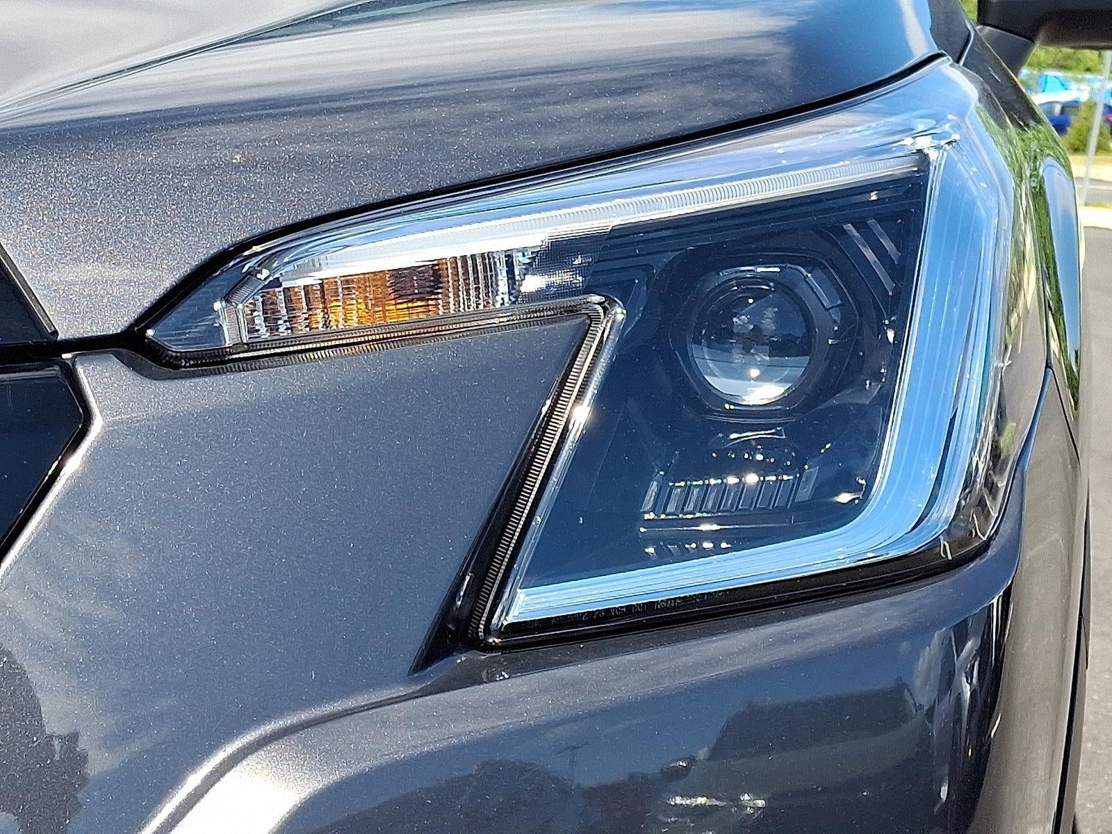 2023 Subaru Forester Premium CVT