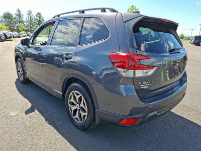 2023 Subaru Forester Premium CVT