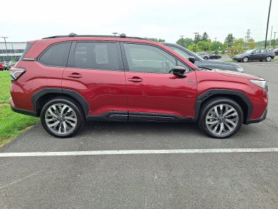 2025 Subaru Forester Touring Hybrid AWD