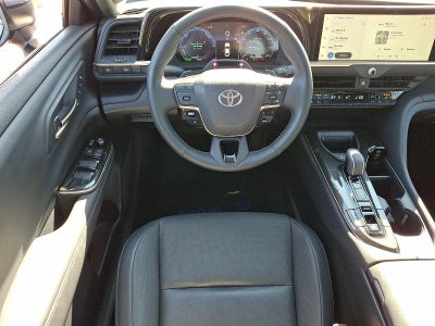 2025 Toyota Crown Platinum AWD (Natl)