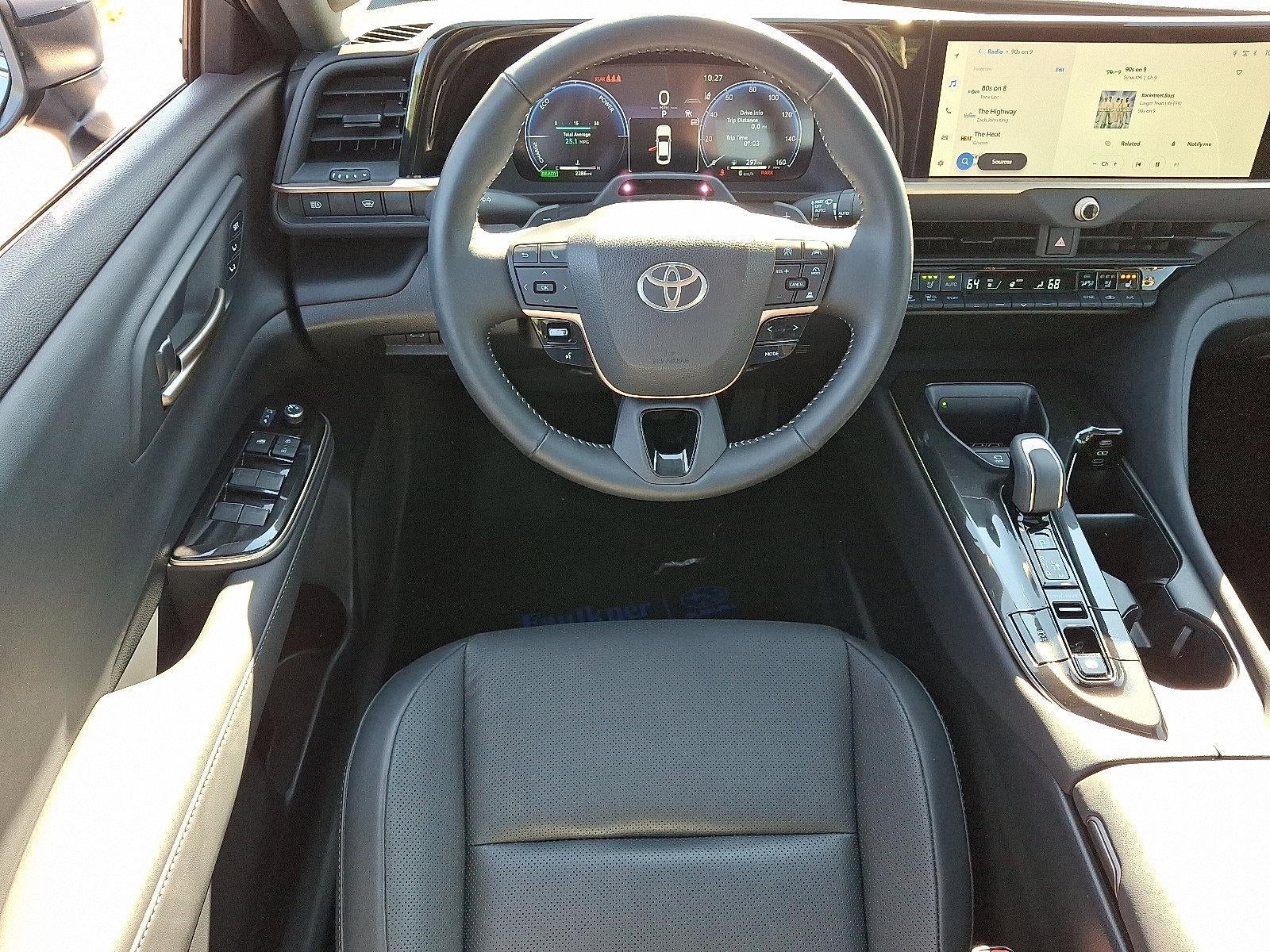 2025 Toyota Crown Platinum AWD (Natl)