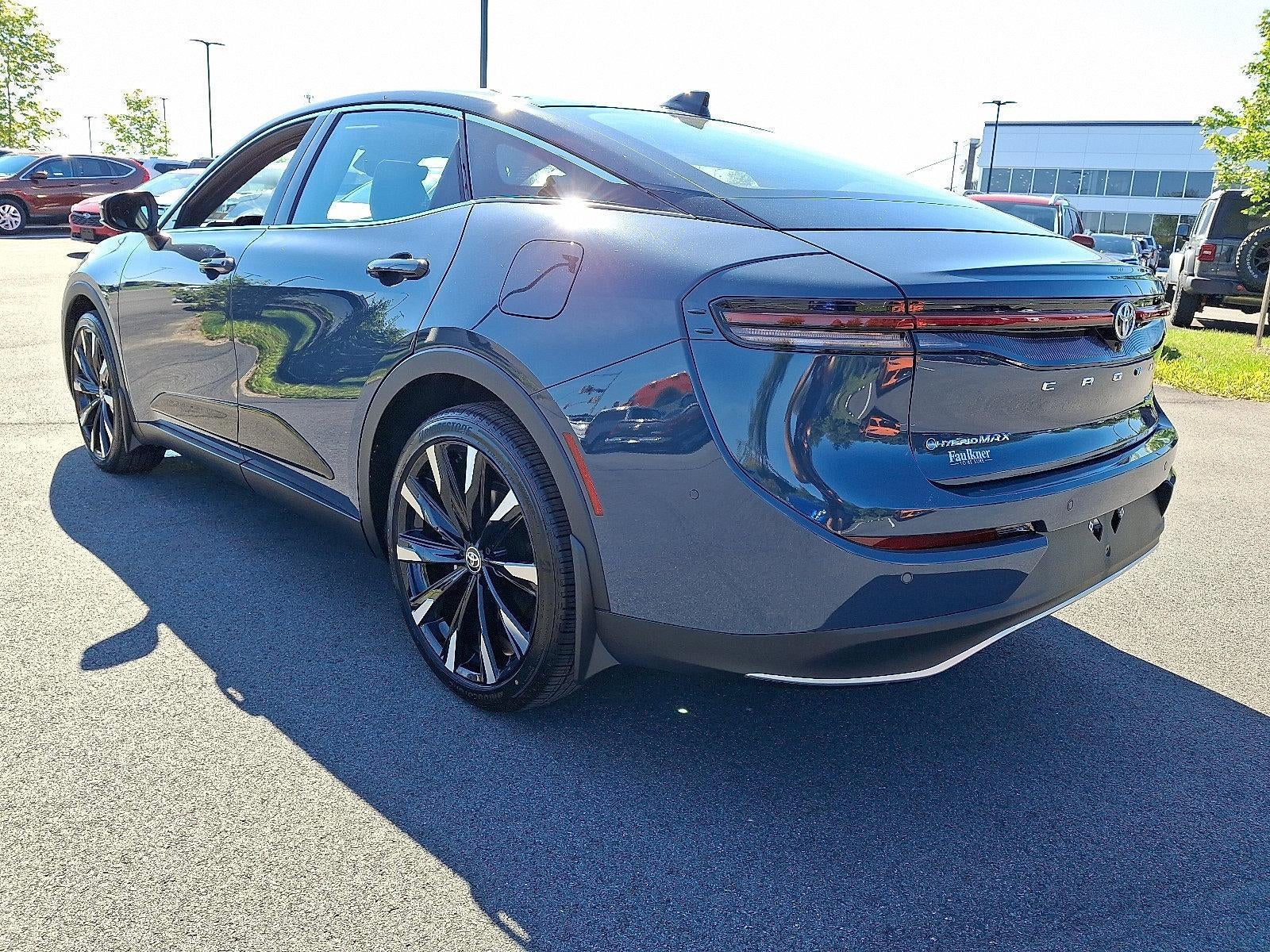 2025 Toyota Crown Platinum AWD (Natl)