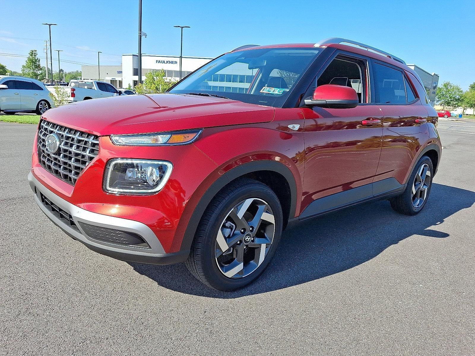 2025 Hyundai VENUE Limited IVT
