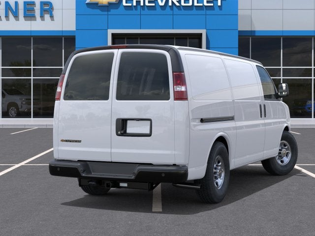 2026 Chevrolet Express Cargo 1WT